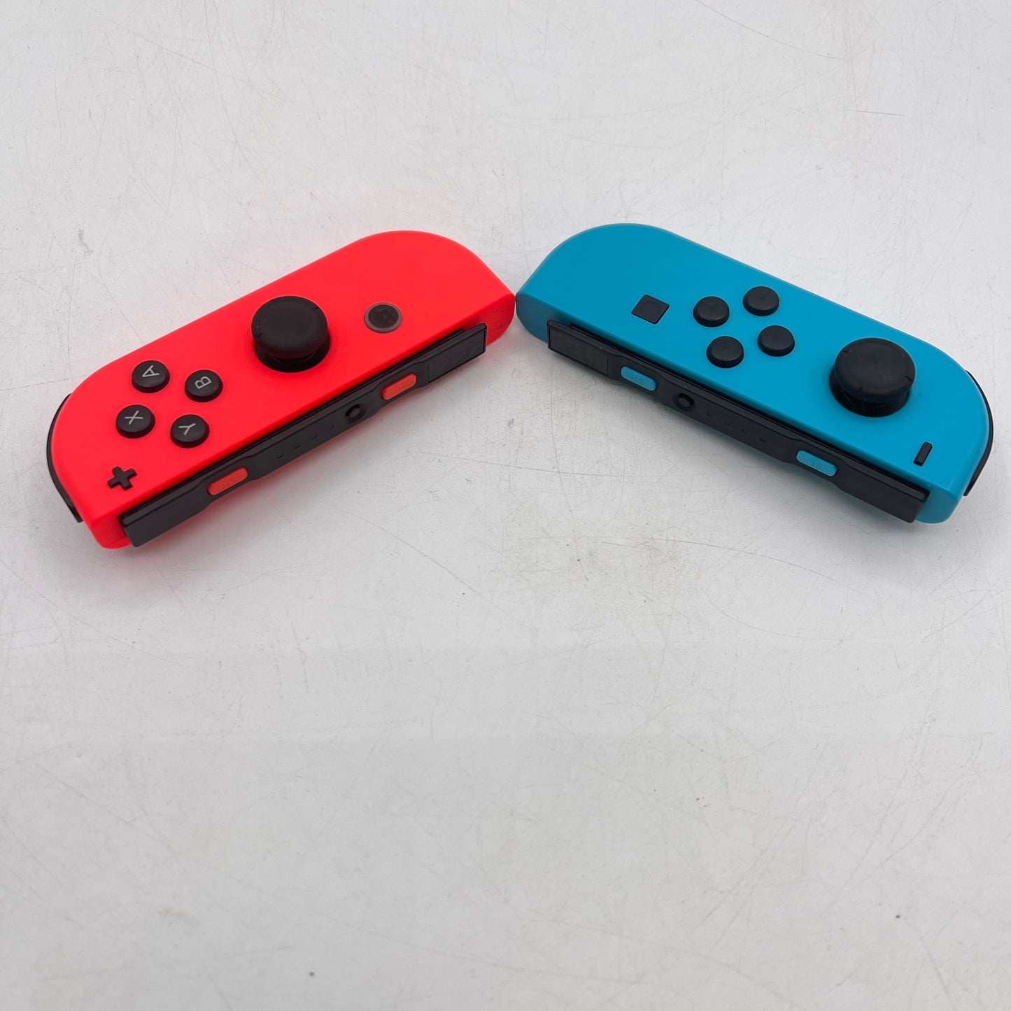 Nintendo Switch Joy-Cons Pair Controller HAC-015/HAC-016 Neon Red/Neon Blue