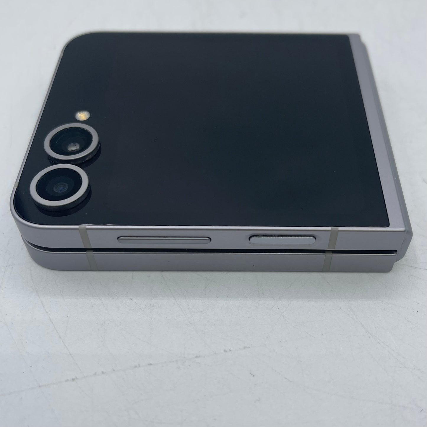 Unlocked Samsung Galaxy Z Flip6 12GB RAM 512GB SM-F741U1 Silver Shadow