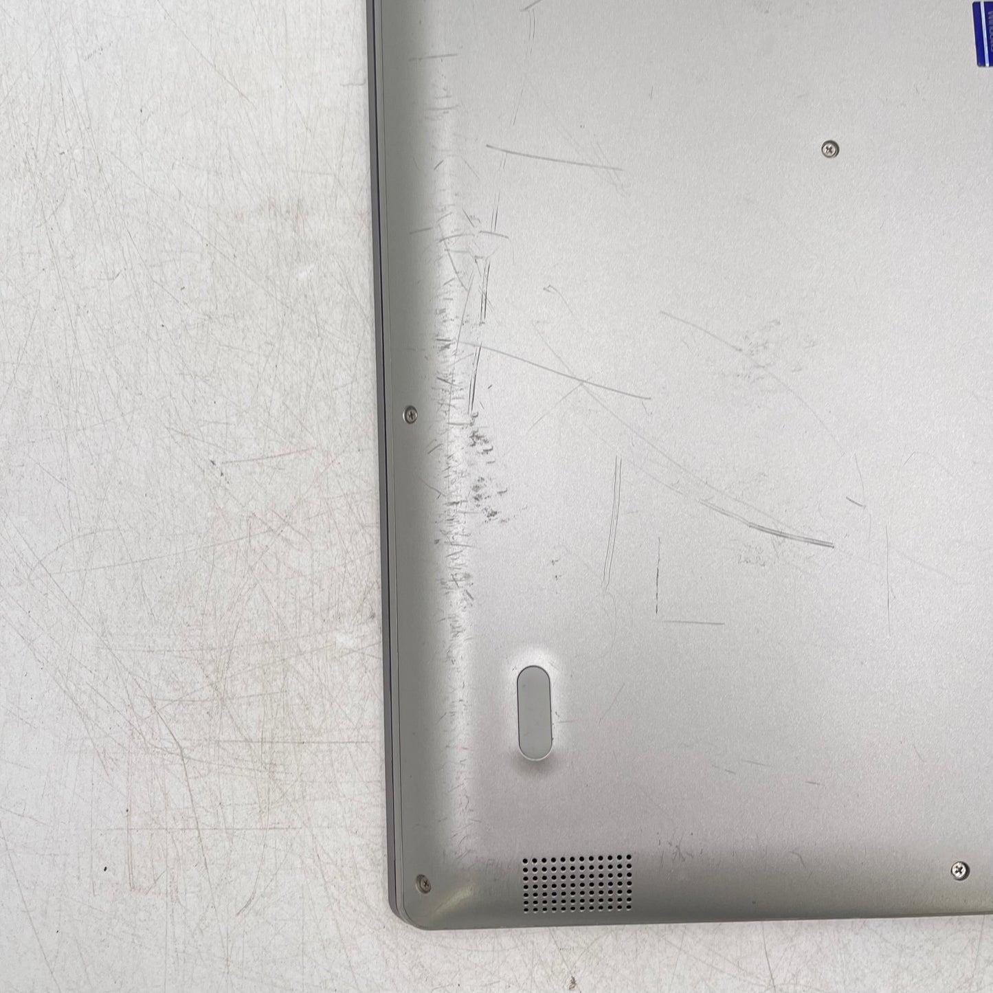 Lenovo IdeaPad 330S 15.6" i3-8130U 2.2GHz 6GB RAM 1TB HDD