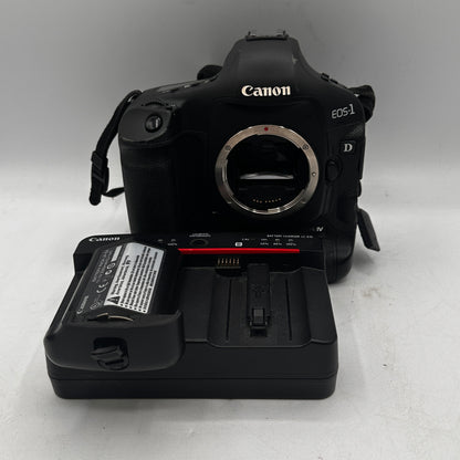 Canon EOS 1D Mark lV 16.0MP Digital SLR DSLR Camera 112018 Shutter Count w/ extra battery and dual charger