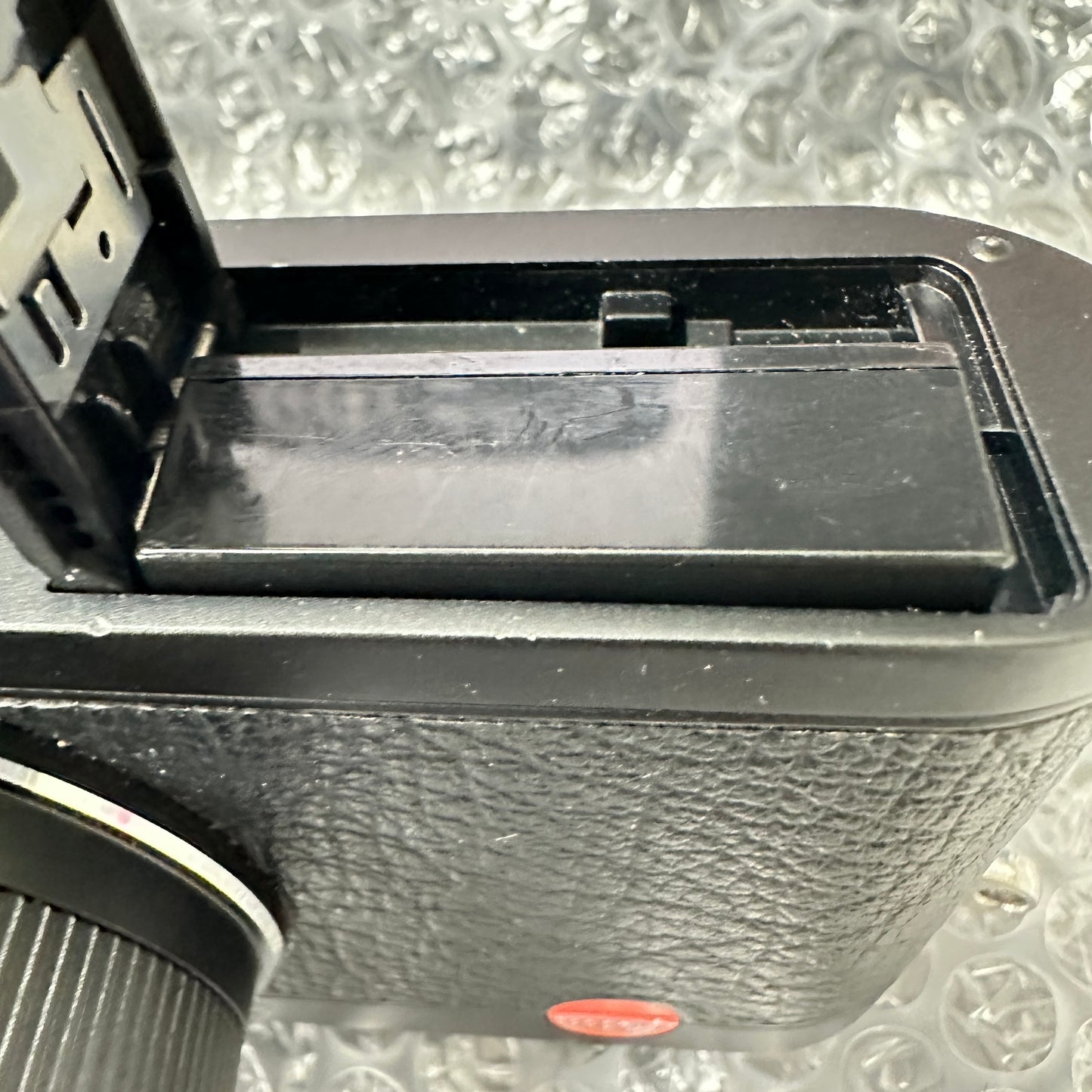 Leica X1 18420 12.2MP Compact Digital Camera READ