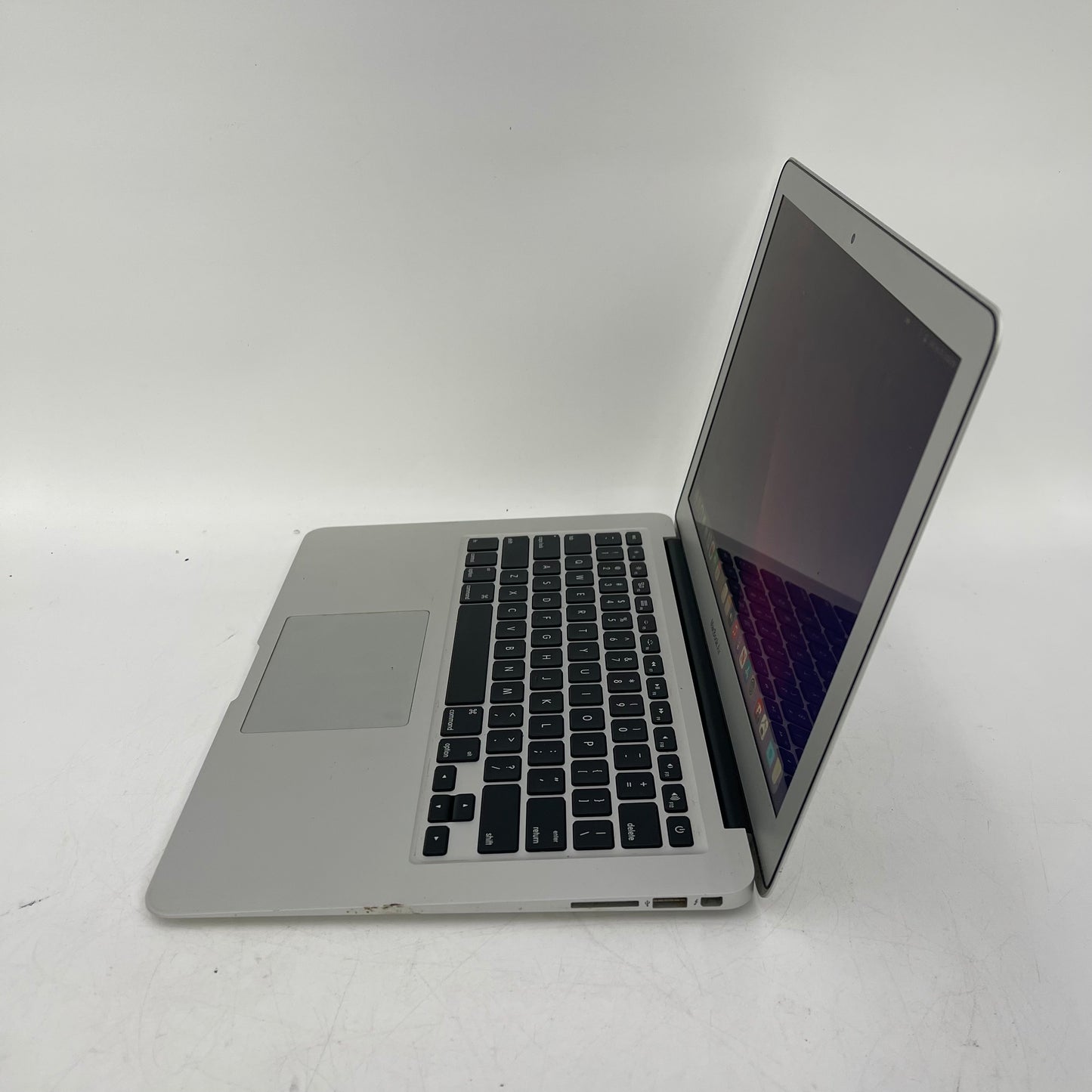 2017 Apple MacBook Air 13.3" i5-5350U 1.8GHz 8GB RAM 256GB SSD Silver A1466 READ