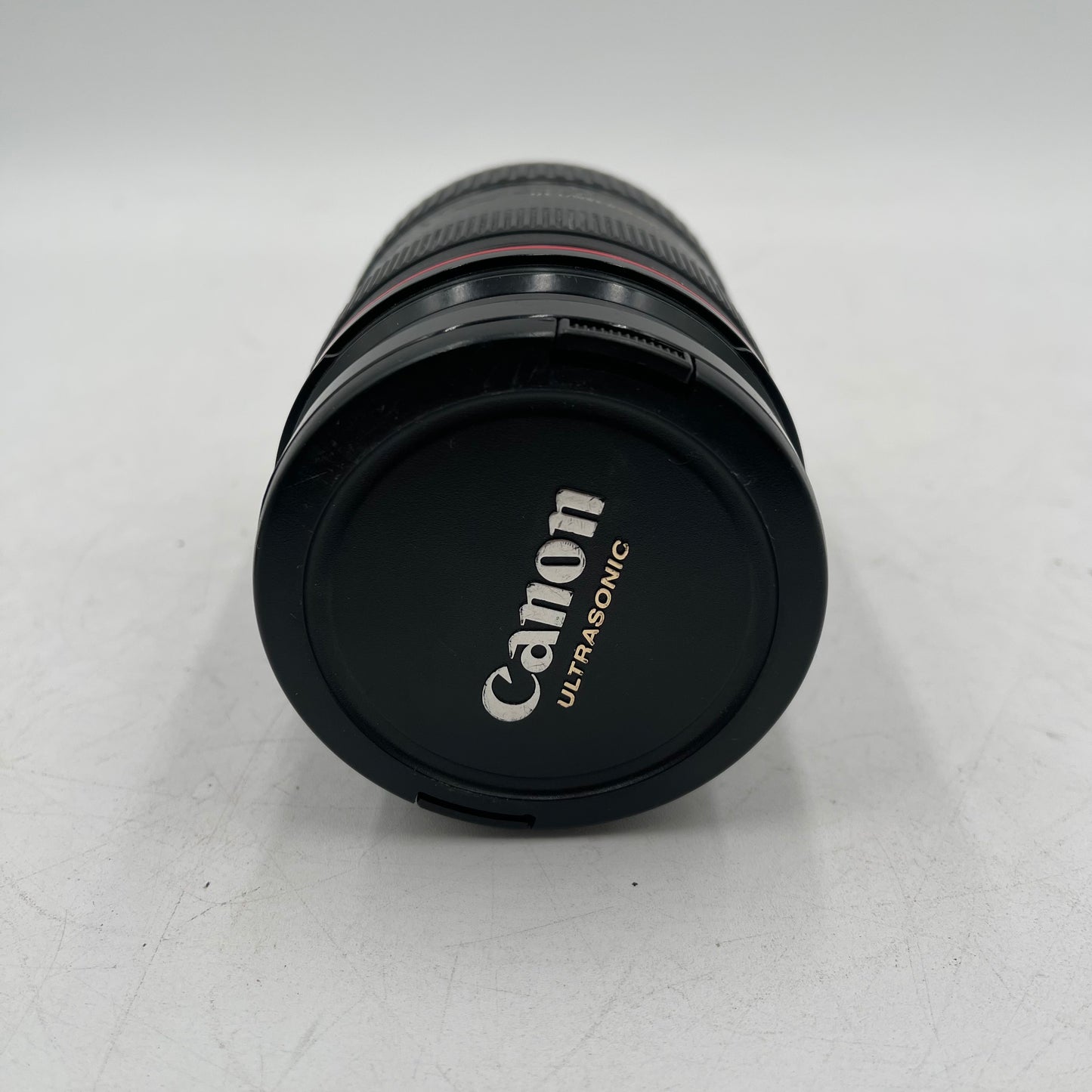 Canon EF Zoom Lens 24-70mm f/2.8