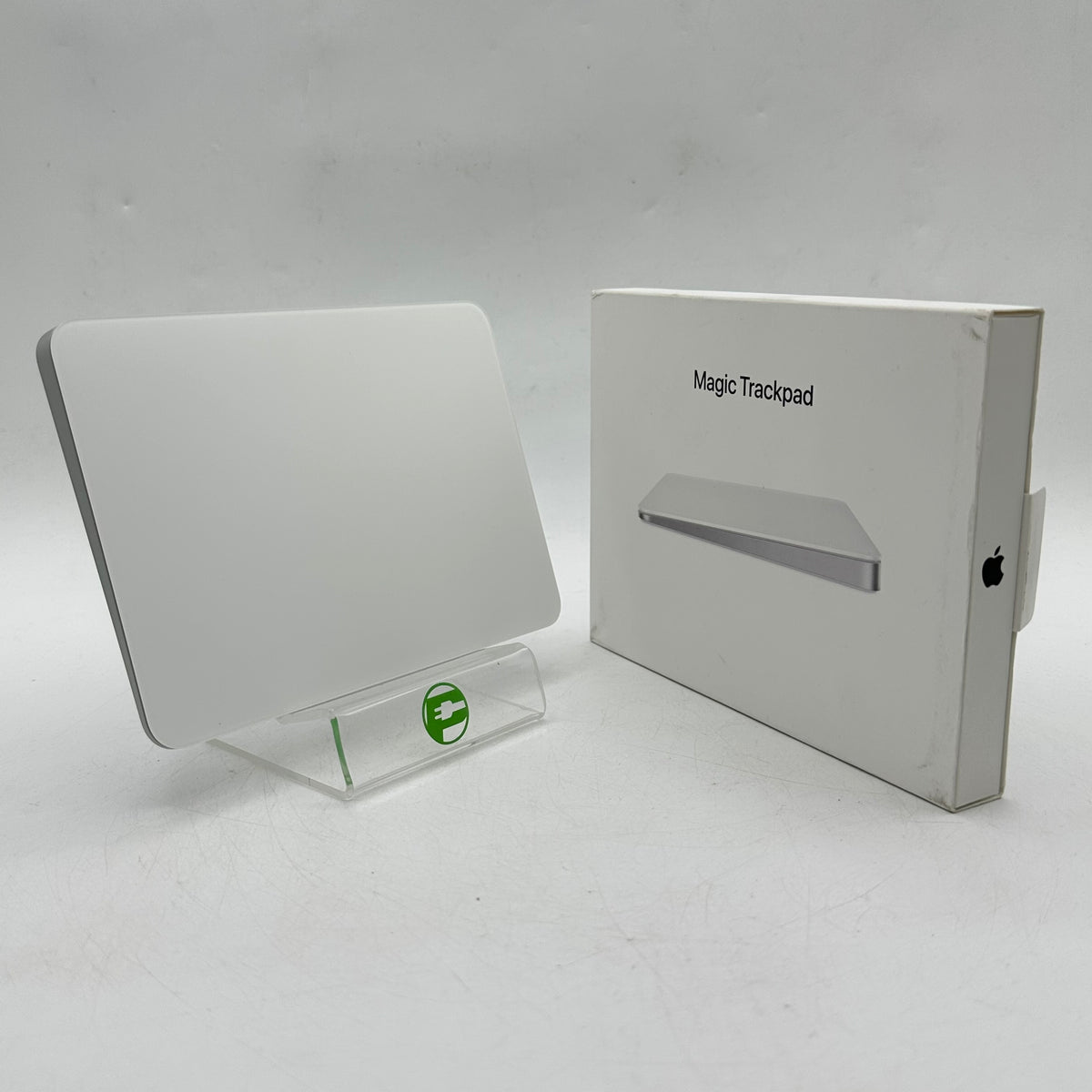 Apple Magic Trackpad (USB-C) A3120 White