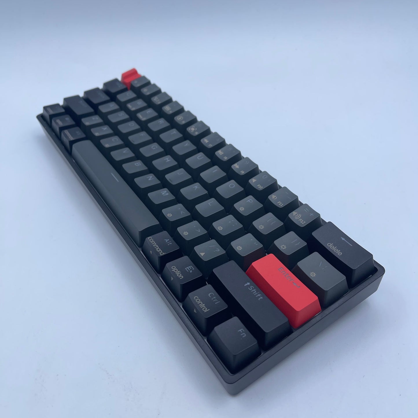 SkyLoong SK61S 61 Keys Hot Swappable RGB Mechanical Keyboard RGB Grey Black & Red