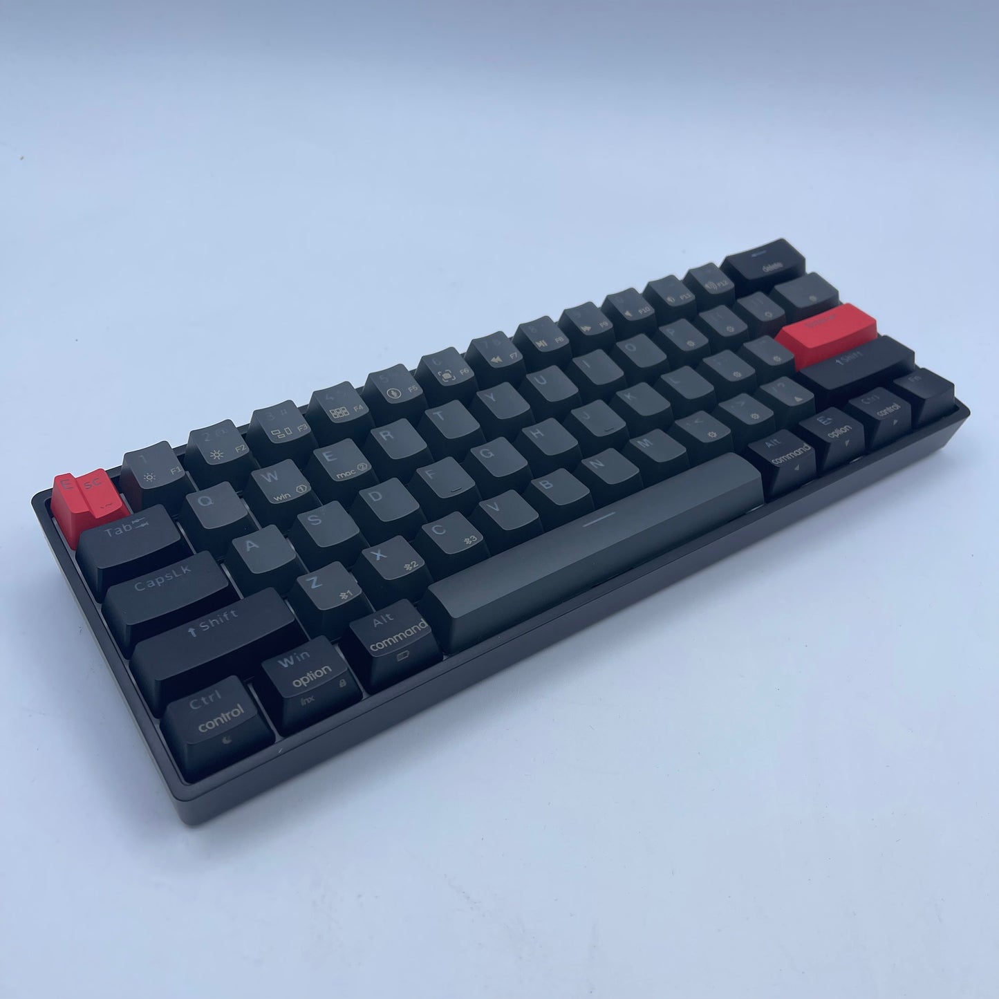 SkyLoong SK61S 61 Keys Hot Swappable RGB Mechanical Keyboard RGB Grey Black & Red